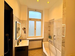 7th Heaven Vienna Center Apartments