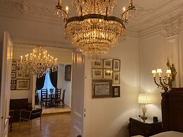 7th Heaven Vienna Center Apartments