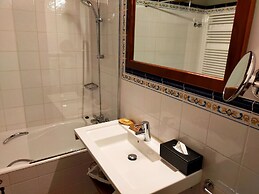 Hotel Rural Latorrien de Ane