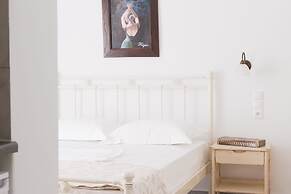 Fragias Boutique Studios & Apartments