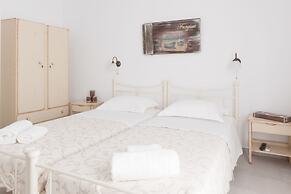 Fragias Boutique Studios & Apartments