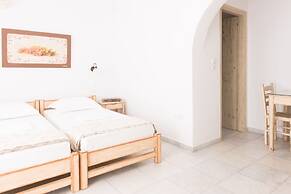 Fragias Boutique Studios & Apartments