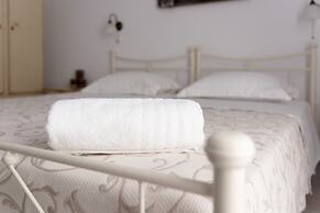 Fragias Boutique Studios & Apartments