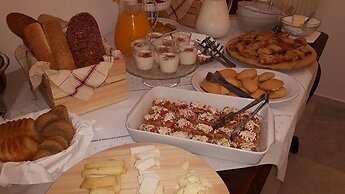 Fragias Boutique Studios & Apartments