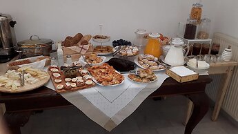 Fragias Boutique Studios & Apartments