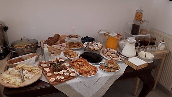 Fragias Boutique Studios & Apartments