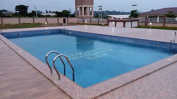 Western Sun International Hotel & Events Centre