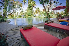 Villa Delmara At Balian Beach