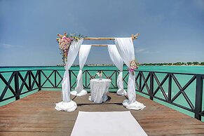 Hideaway at Royalton Negril, An Autograph Collection All-Inclusive Res