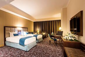 Golden Tulip Doha (Luxury City Hotel)