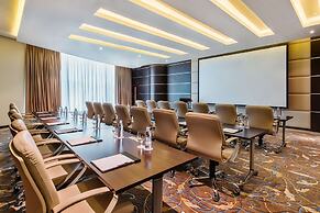 Golden Tulip Doha (Luxury City Hotel)