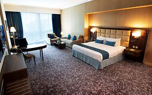 Golden Tulip Doha (Luxury City Hotel)