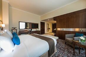 Golden Tulip Doha (Luxury City Hotel)