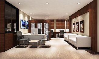 Golden Tulip Doha (Luxury City Hotel)