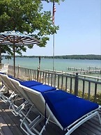 Churchill Pointe Inn