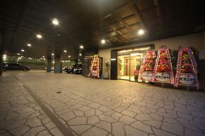 The Stone Bridge Hotel