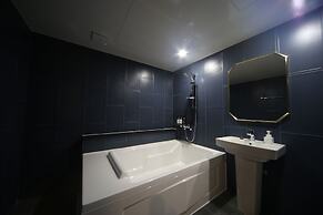 The Stone Bridge Hotel