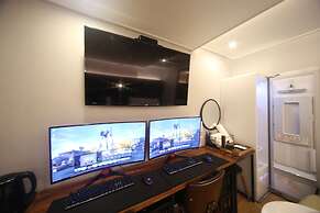 The Stone Bridge Hotel