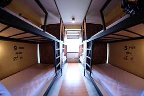 Hide Bangkok Hostel