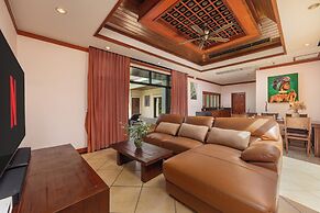 Baan Bua Estate by Tropiclook