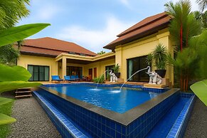 Baan Bua Estate by Tropiclook