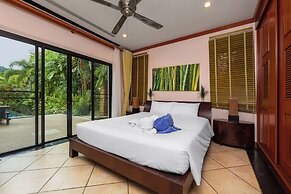 Baan Bua Estate by Tropiclook