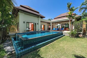 Baan Bua Estate by Tropiclook