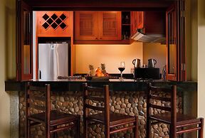 Baan Bua Estate by Tropiclook