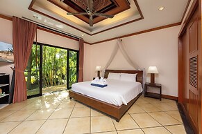 Baan Bua Estate by Tropiclook
