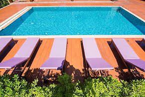 Sirinsamui Boutique Hostel