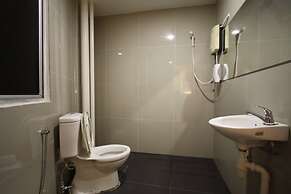 Place2Stay - Opposite Hilton