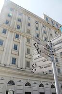 Avenue J Hotel Central Market KL