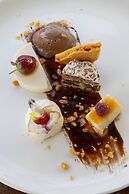 Cradle Boutique Hotel