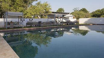 Cradle Boutique Hotel