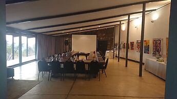 Cradle Boutique Hotel