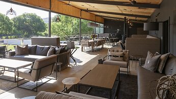 Cradle Boutique Hotel