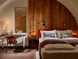 Pest-Buda Design Hotel by Zsidai Hotels