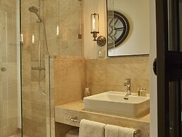 Pest-Buda Design Hotel by Zsidai Hotels