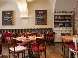 Pest-Buda Design Hotel by Zsidai Hotels