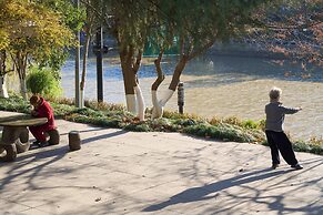 Cheery Dragon Canal Hotel Hangzhou