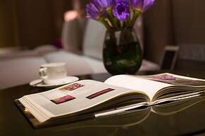 Cheery Dragon Canal Hotel Hangzhou