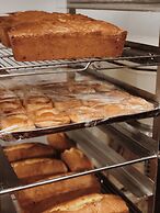 Cheery Dragon Canal Hotel Hangzhou