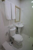 Roxas President's Inn