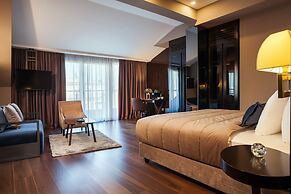 SAINT TEN Hotel, Small Luxury Hotels