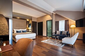 SAINT TEN Hotel, Small Luxury Hotels