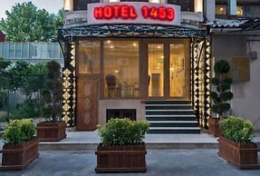 Hotel 1453