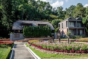 Flora Creek Resort & Garden Chiang Mai