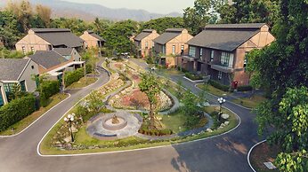 Flora Creek Resort & Garden Chiang Mai