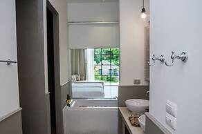 Flora Creek Resort & Garden Chiang Mai