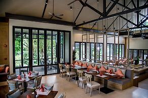 Flora Creek Resort & Garden Chiang Mai